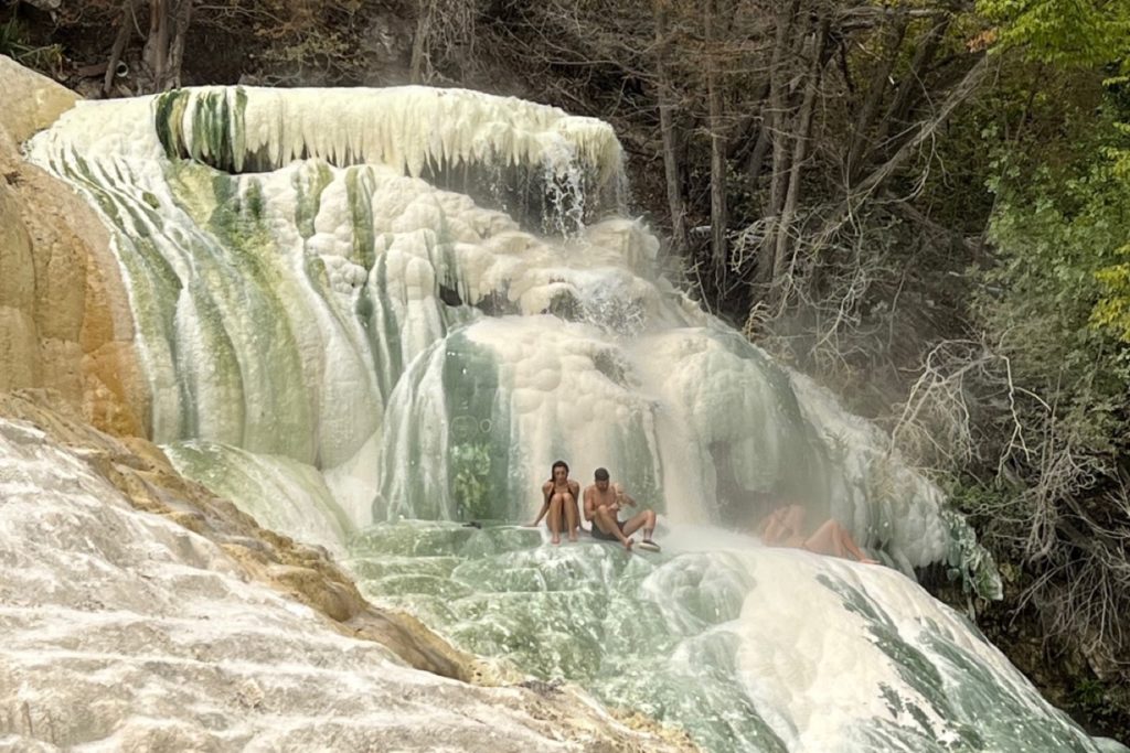 SR couple at hot springs