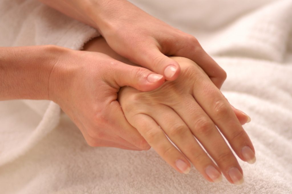 SR Hand Massage